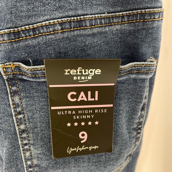 Medium Wash High Waisted Denim - Picture 4 of 5